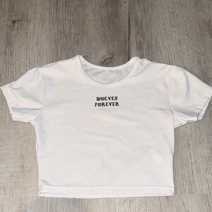 Darc Sport White Cropped T-Shirt with Wolves Forever Print